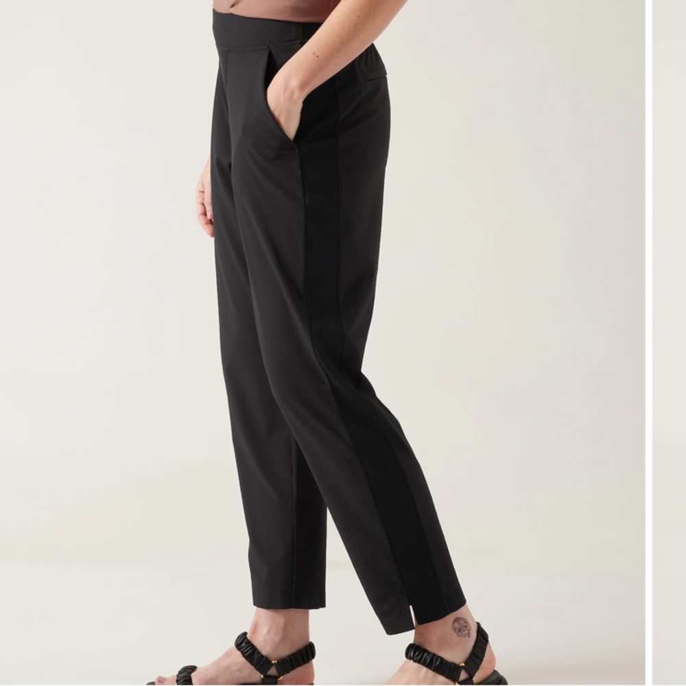 Black Athleta Brooklyn Ankle Pants—NWOT